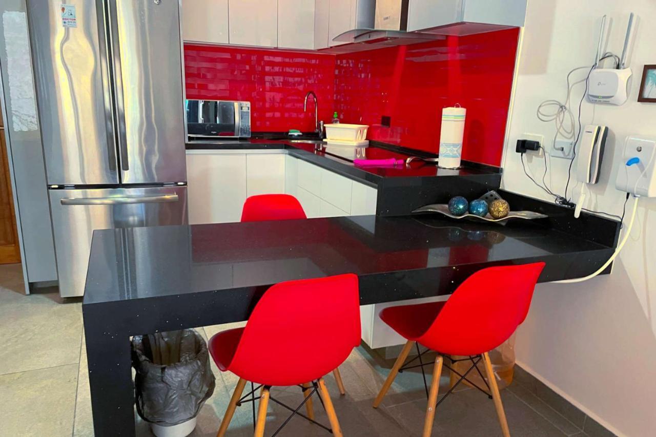 Stylish On The 5th Ave Of Apartamento